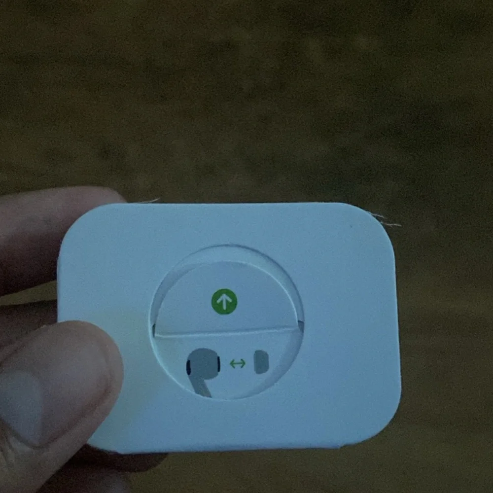 Apple AirPods Pro with MagSafe Case - White